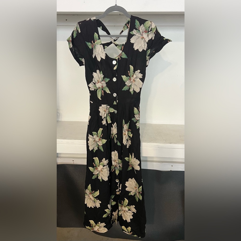 Black Short Sleeve Maxi Dress with Floral Pattern